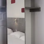 Hotel H24