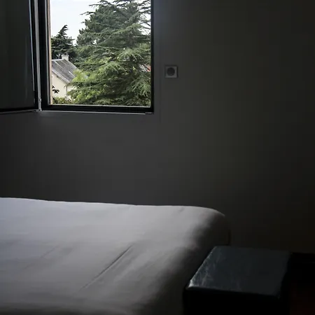 H24 Hotel 3*