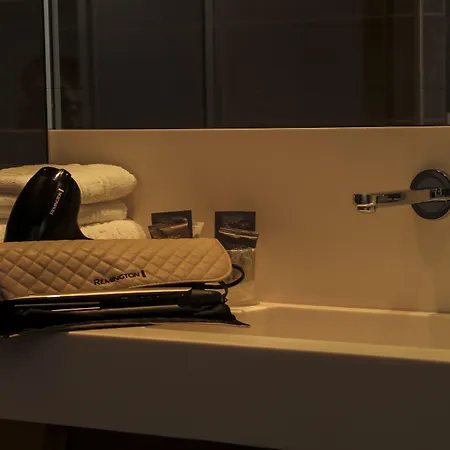 H24 Hotel 3*