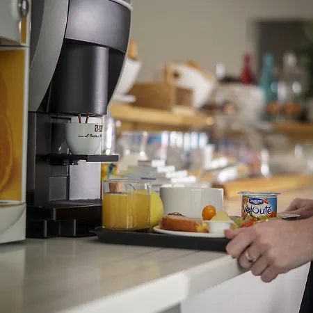 H24 Szálloda Le Mans