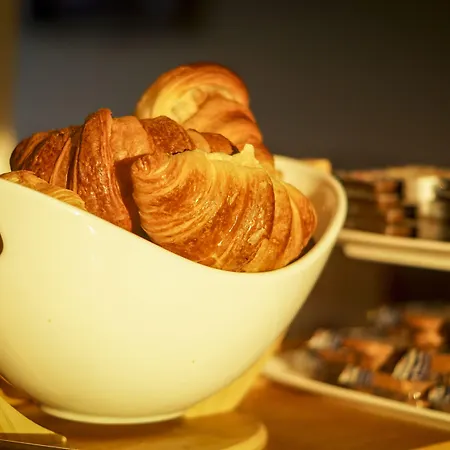 H24 Szálloda Le Mans