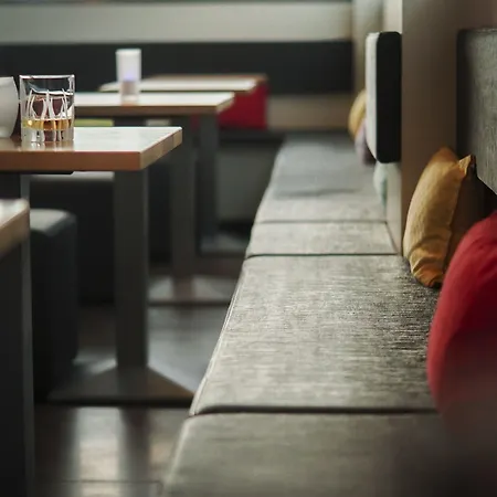H24 Hotel