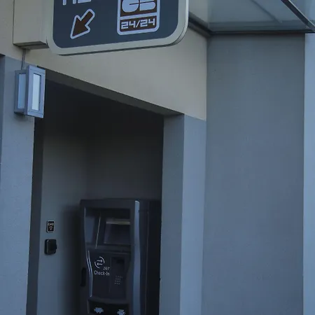 Szálloda H24 Le Mans