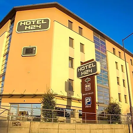 H24 Hotel