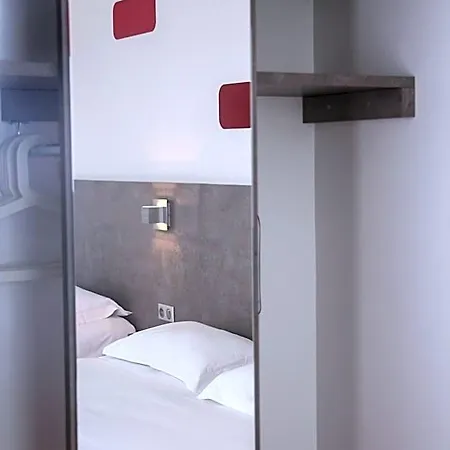 H24 Hotel 3*