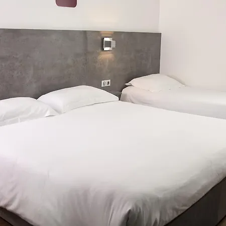 H24 Hotel 3*