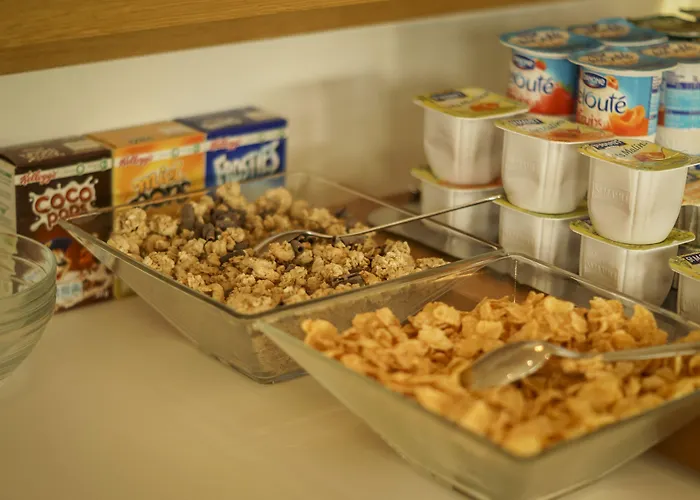 H24 ホテル ルマン